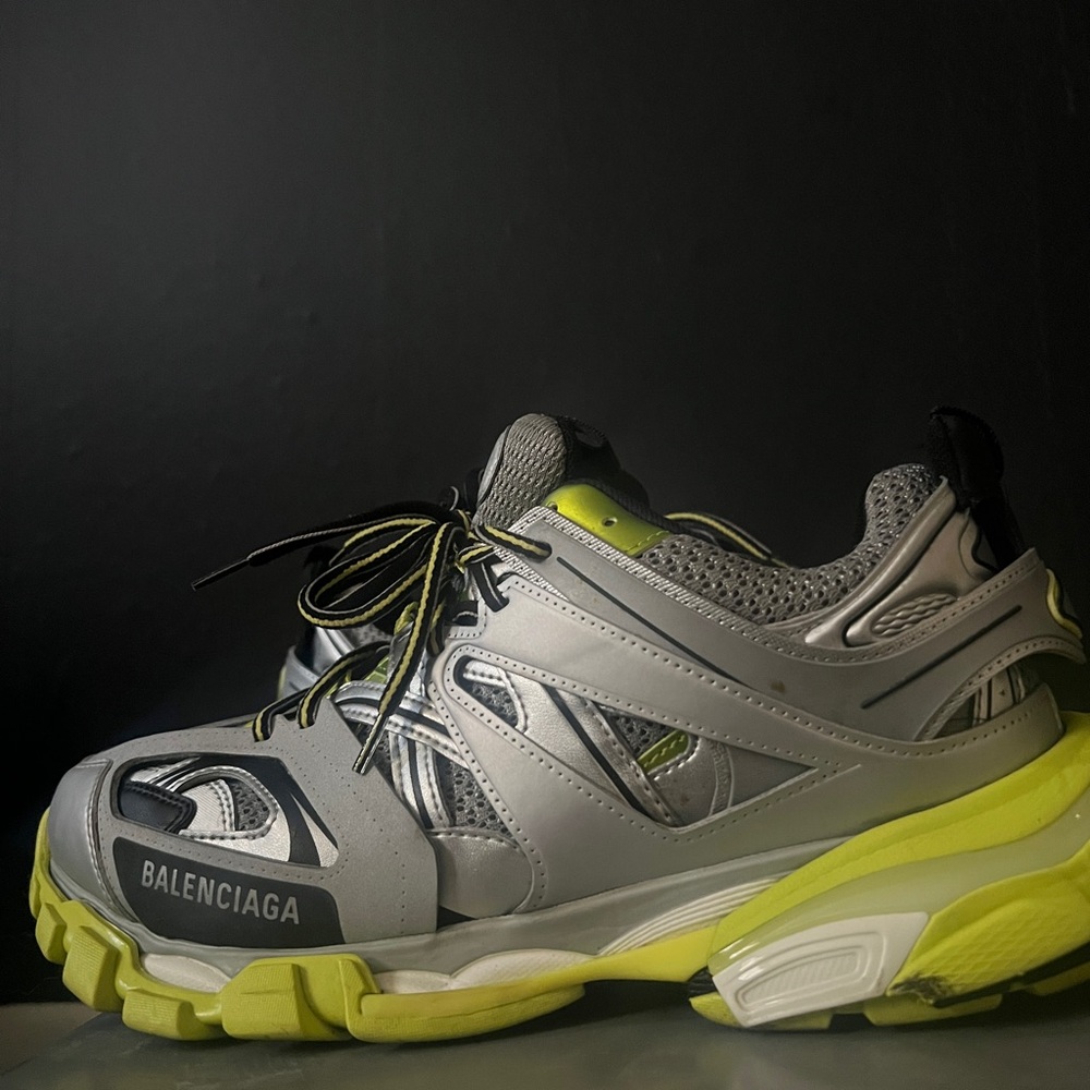 Balenciaga Track Sneaker 'Silver Green'
Size 43 
Men USA 10
#Balenciaga - Picture 3 of 6